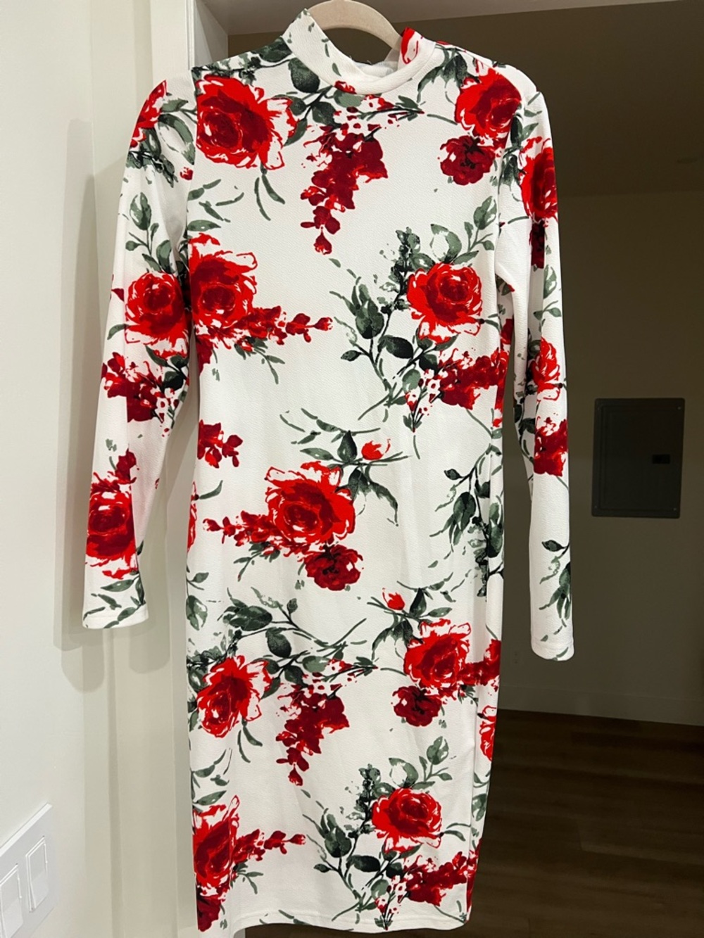 White & Red Floral Long Sleeve Bodycon Dress